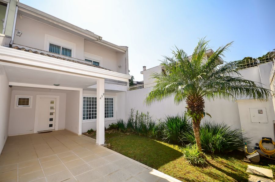 Sobrado - Venda - Boa Vista - Curitiba - PR