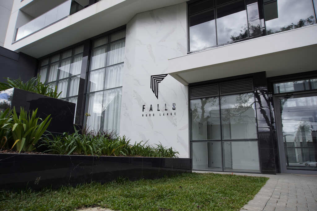 Cobertura Duplex - Venda - Hugo Lange - Curitiba - PR